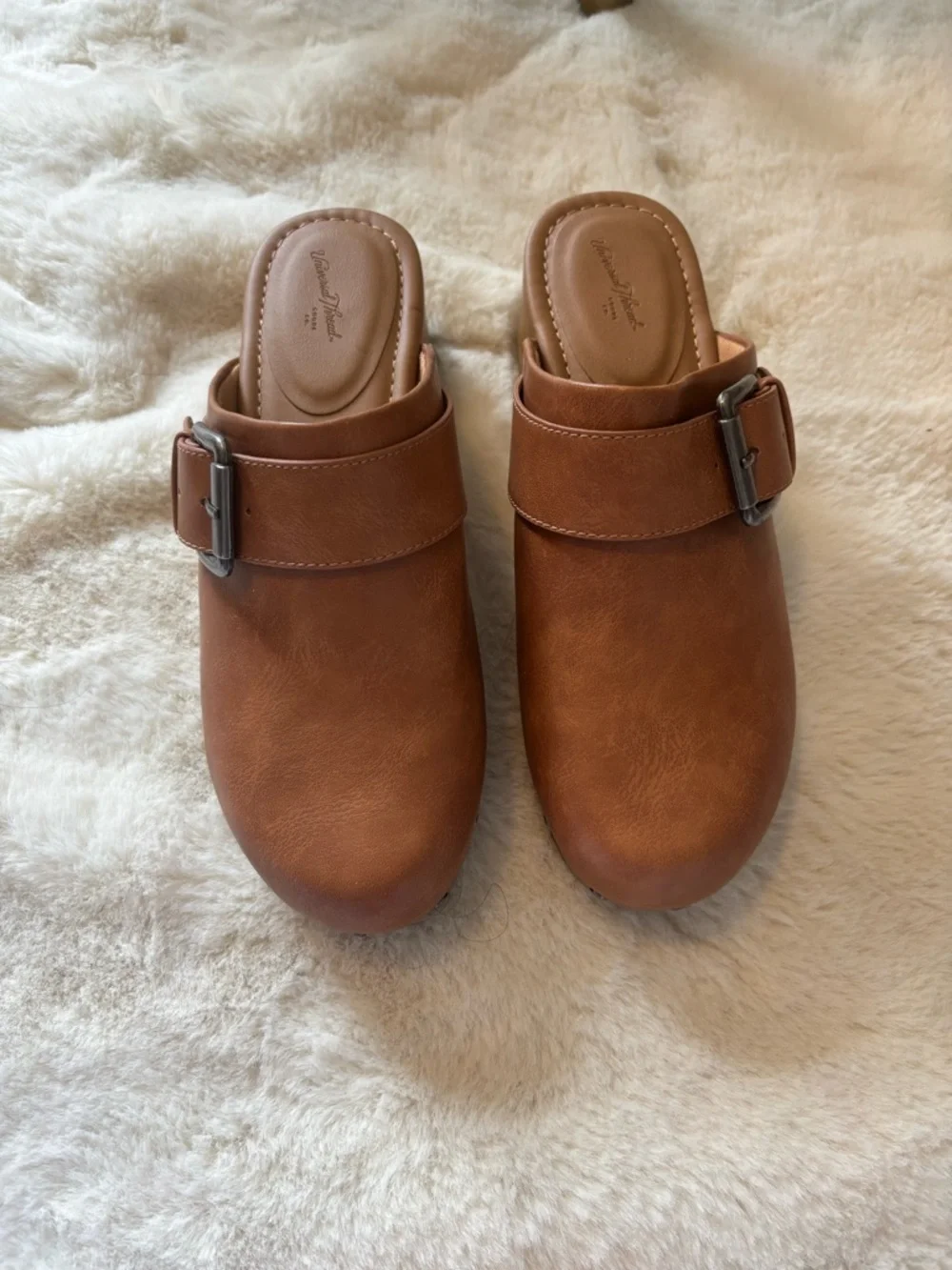 Comfort-Fit Brown Leather Mule Clogs with Buckle - Picture 3 of 6
